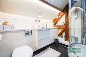 Photo 43- click for photo gallery